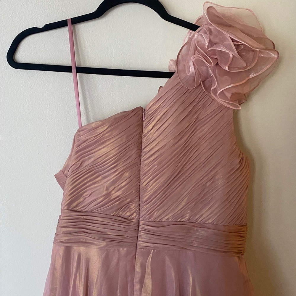 Mac Duggal Pink Iridescent One Shoulder Rosette Ball Gown Pink Rose Gold Size 12 - Picture 10 of 12
